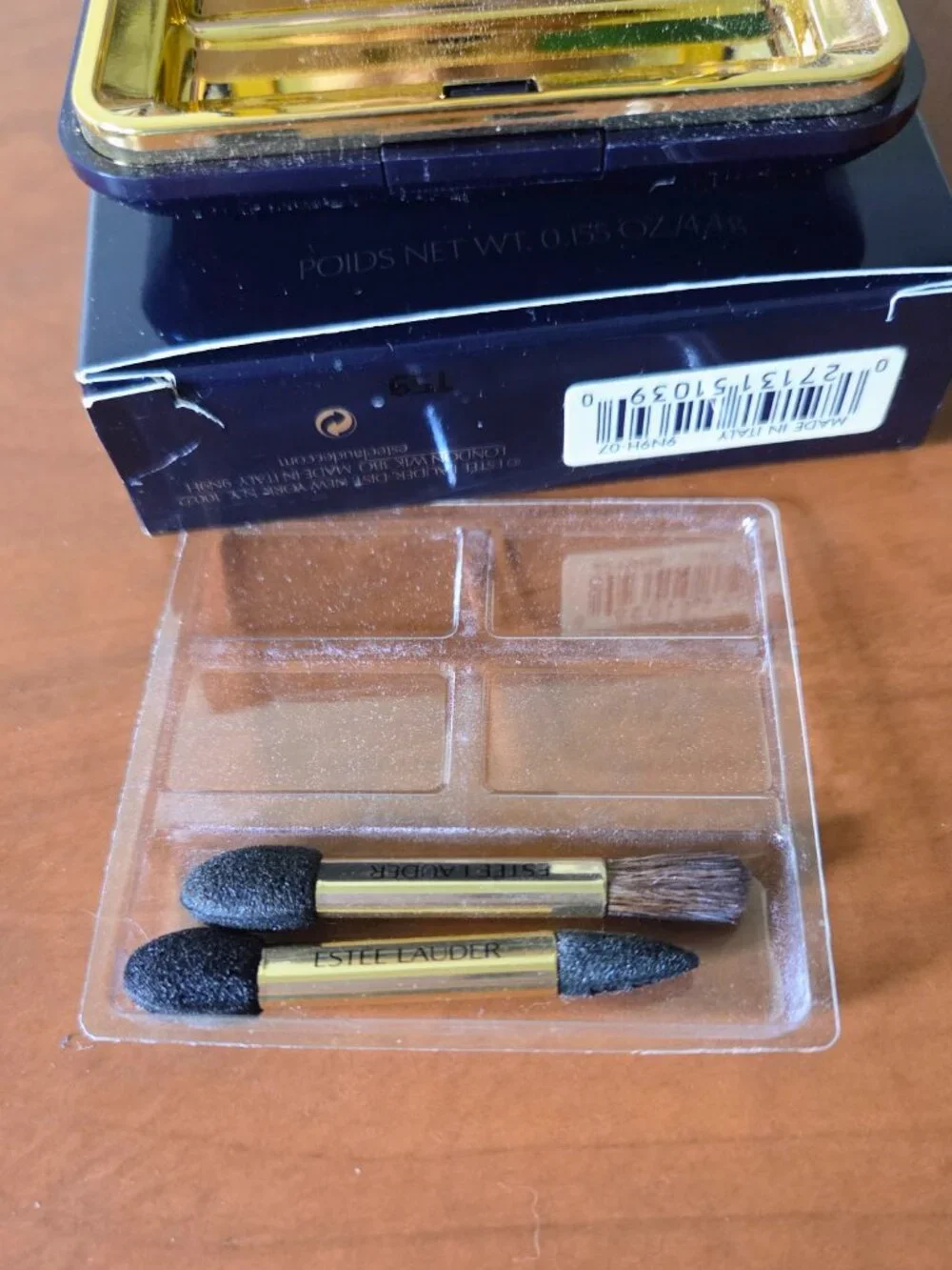 Estee Lauder Signature M07 Arctic Night Eyeshadow Quad in Original Box Brushes